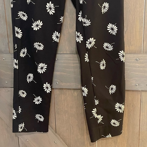 New Hamshire Daisy Pant - Picture 5 of 11